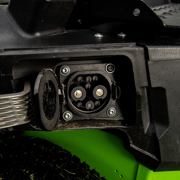 Greenworks 82V OptimusZ Zero Turn Mower 72″ Rear Discharge (36kWh)