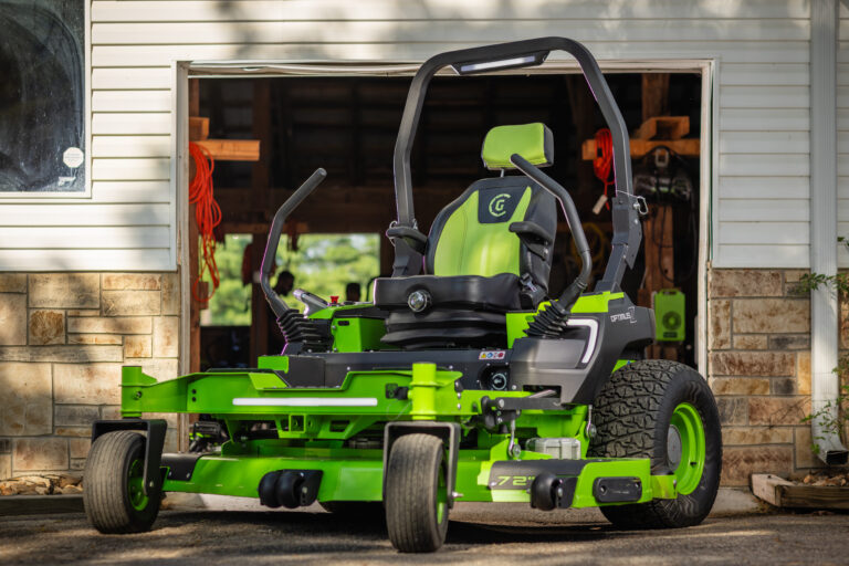 Greenworks 82V OptimusZ Zero Turn Mower 72″ Rear Discharge (36kWh)