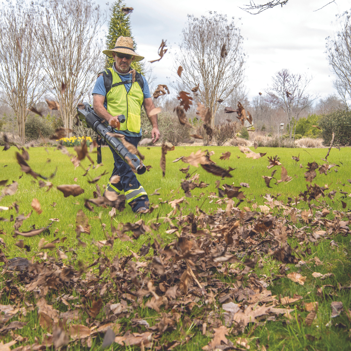 Greenworks 82V Dual Port Backpack Leaf Blower - Skin Only