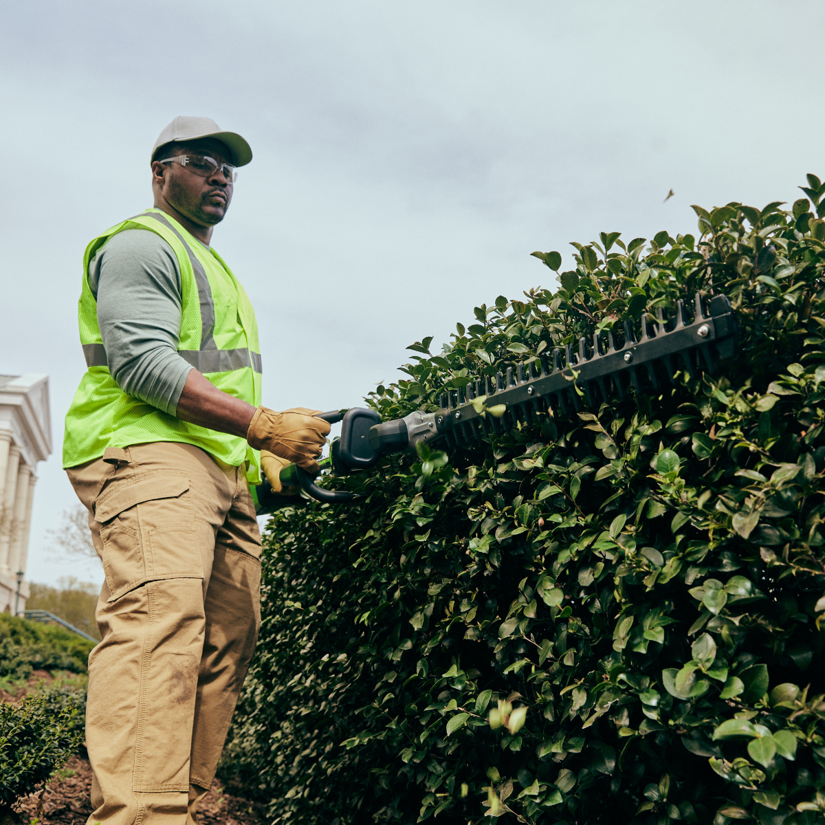 Greenworks 82V Gen II Short Pole Hedge Trimmer - Skin Only