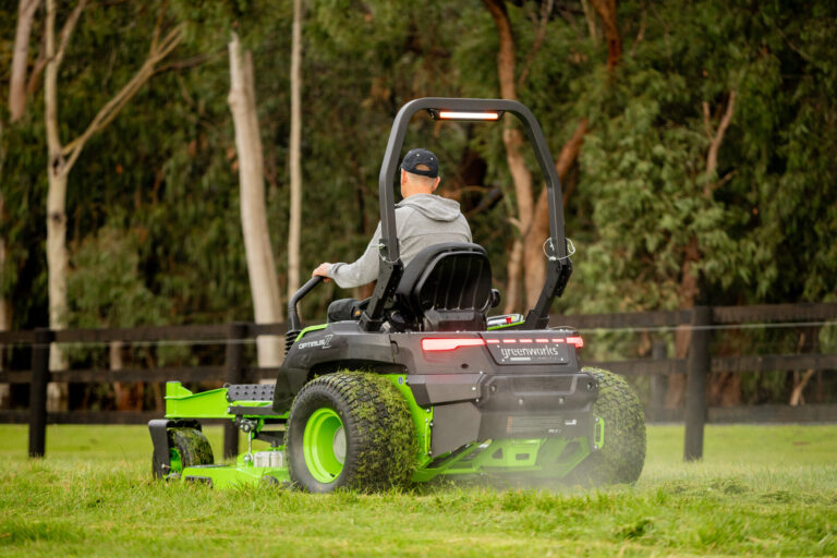 Greenworks 82V OptimusZ Zero Turn Mower 72″ Rear Discharge (36kWh)