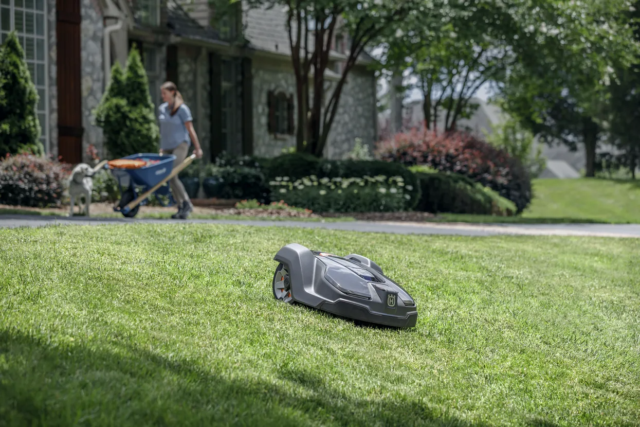 Husqvarna Automower® 430X Robotic Mower - 3200 m²