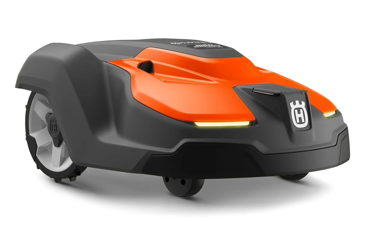 Husqvarna AUTOMOWER® 550 EPOS Robotic Mower - 10000 m²