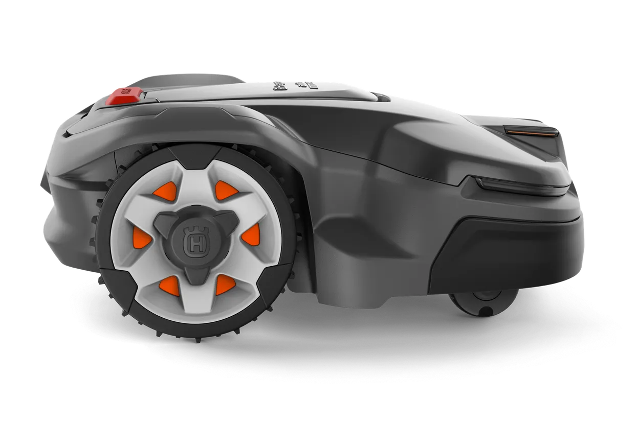 Husqvarna AUTOMOWER® 405X Robotic Mower - 600 m²