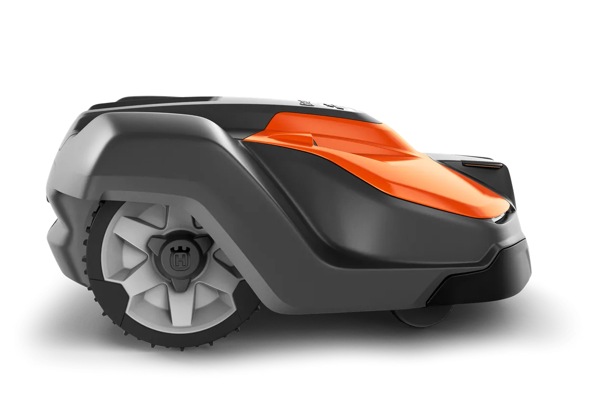 Husqvarna AUTOMOWER® 550 EPOS Robotic Mower - 10000 m²