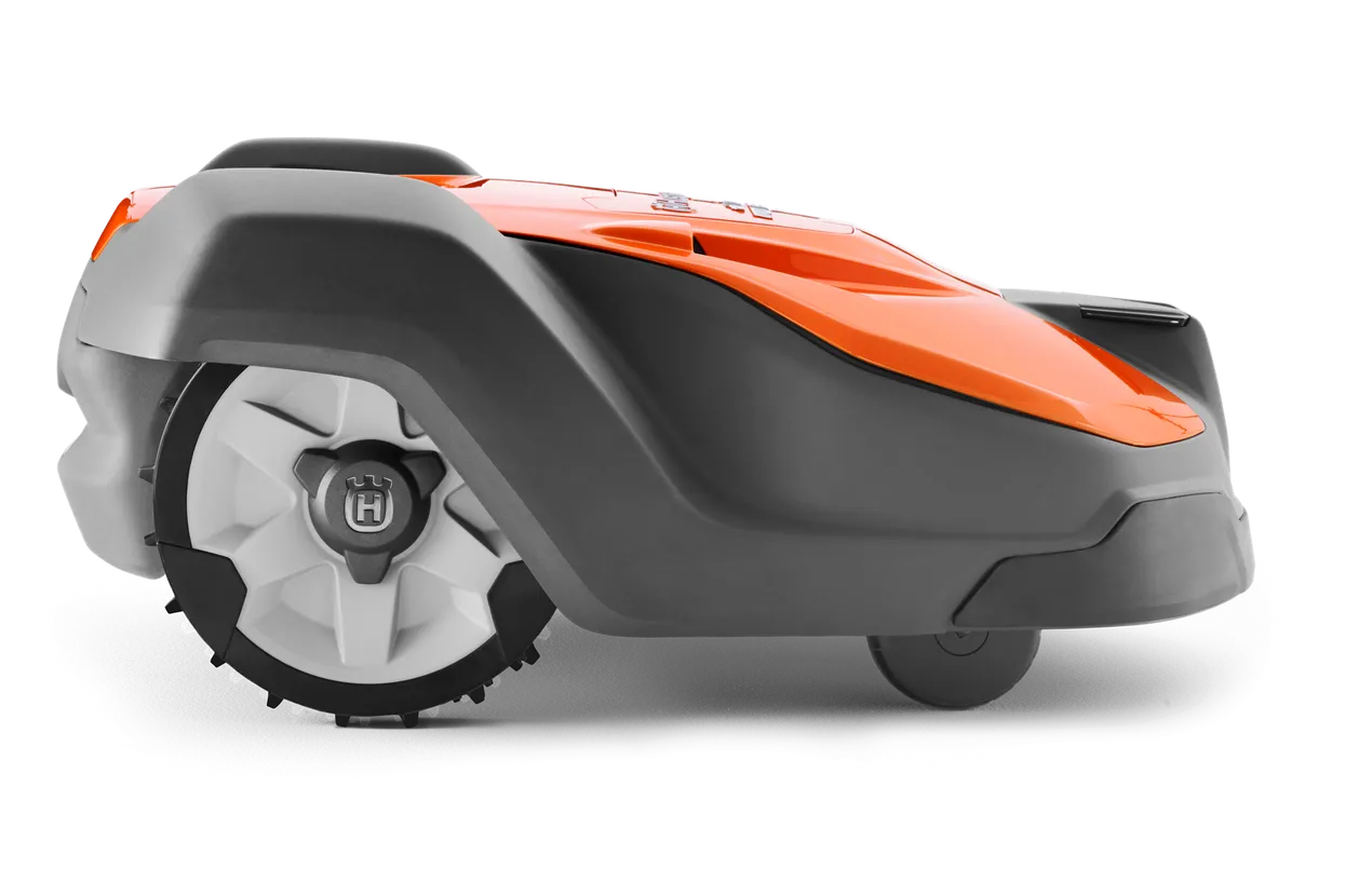 Husqvarna AUTOMOWER® 550 Robotic Mower - 5000 m²