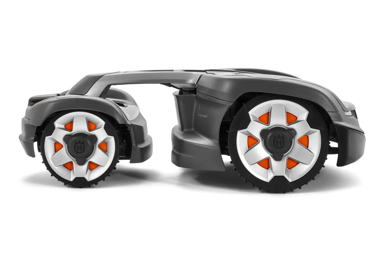 Husqvarna Automower® 435X AWD Robotic Mower - 3500 m²